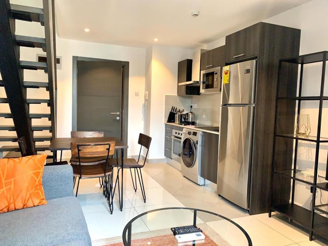 אקרה One Bedroom Apartment At A Embassy Gardens Cantonments מראה חיצוני תמונה