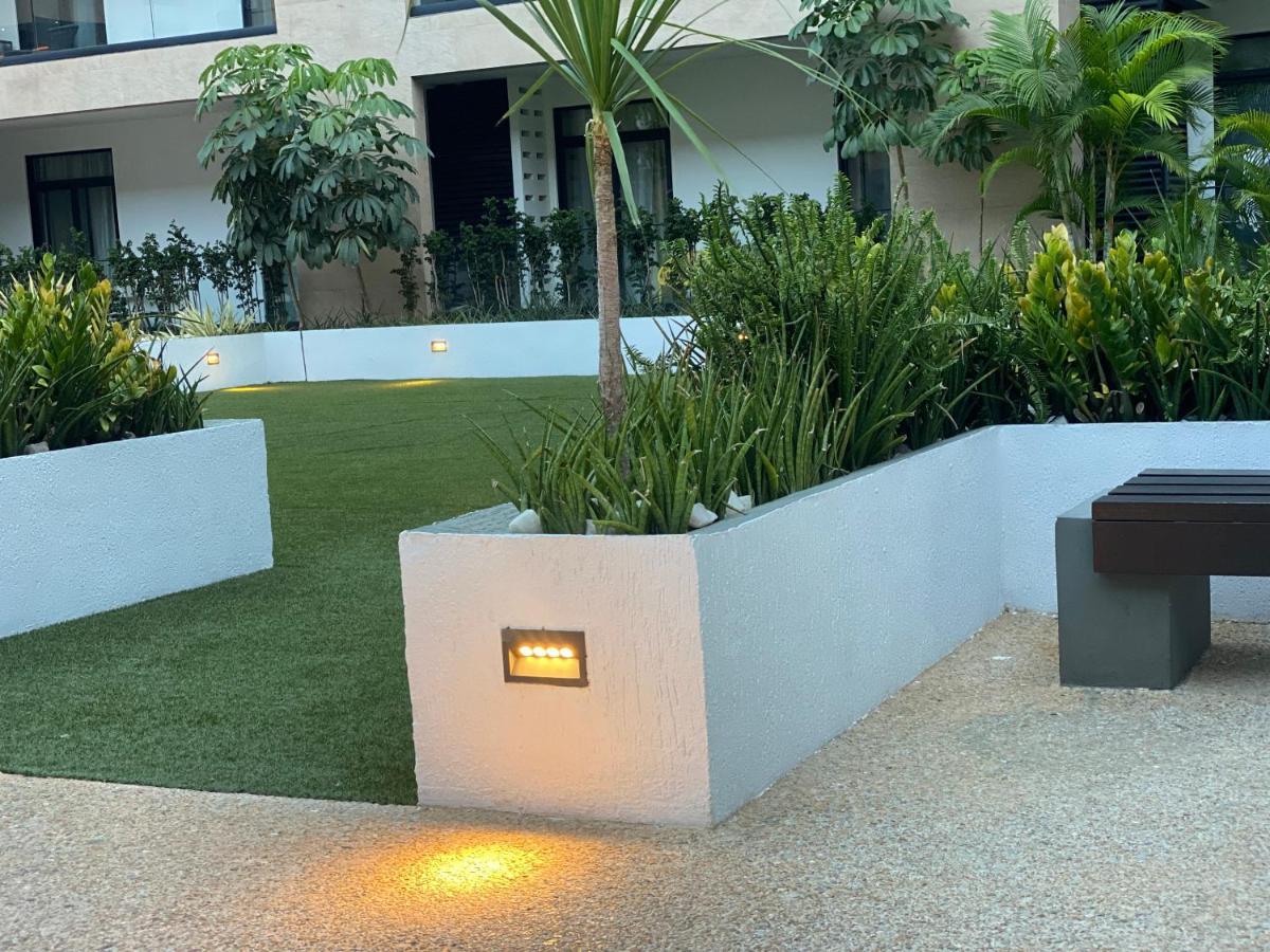 אקרה One Bedroom Apartment At A Embassy Gardens Cantonments מראה חיצוני תמונה