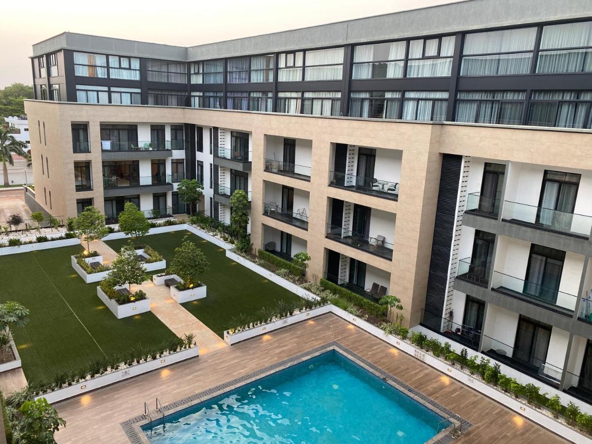 אקרה One Bedroom Apartment At A Embassy Gardens Cantonments מראה חיצוני תמונה